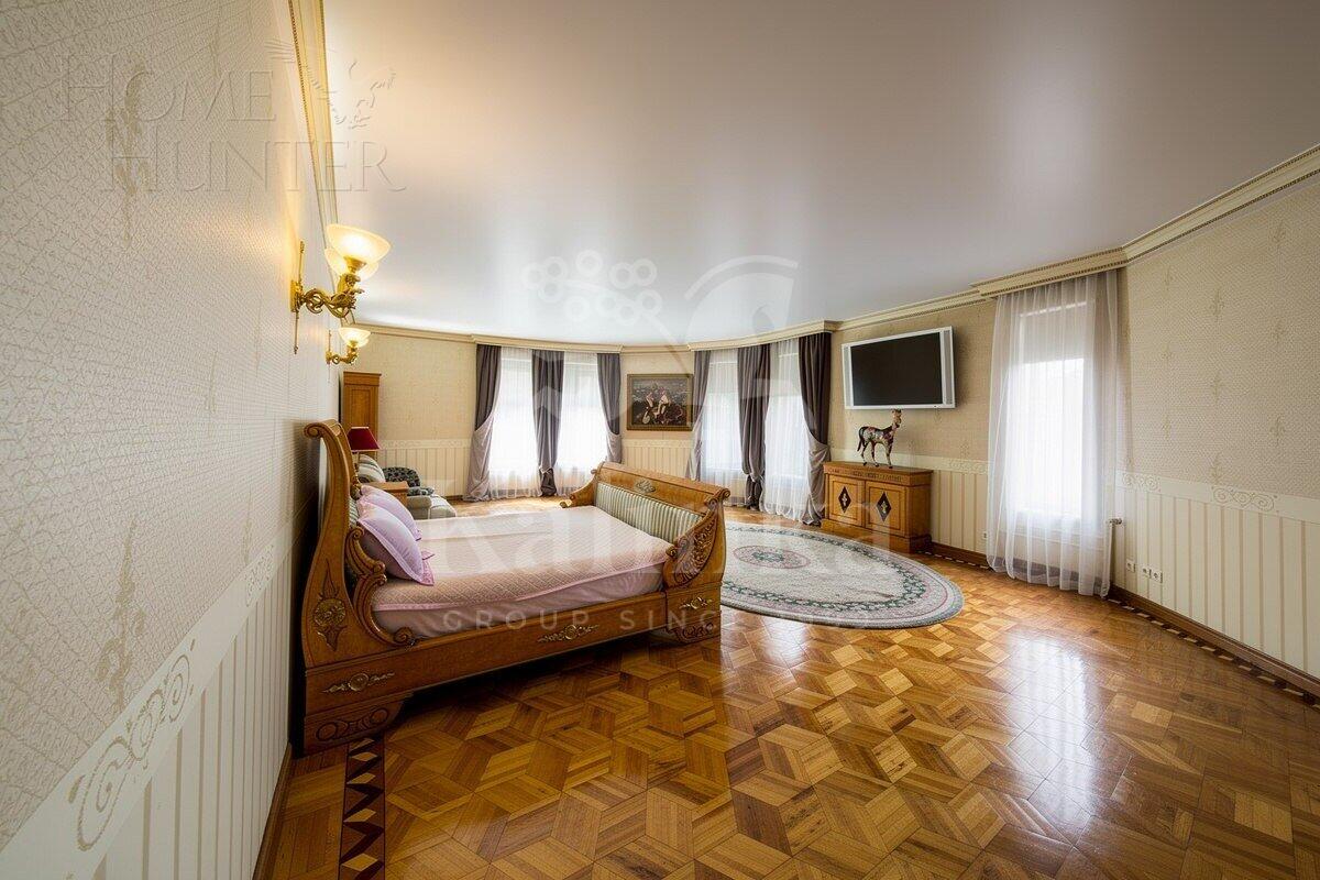ТАУНХАУС 1 392 м² с отделкой