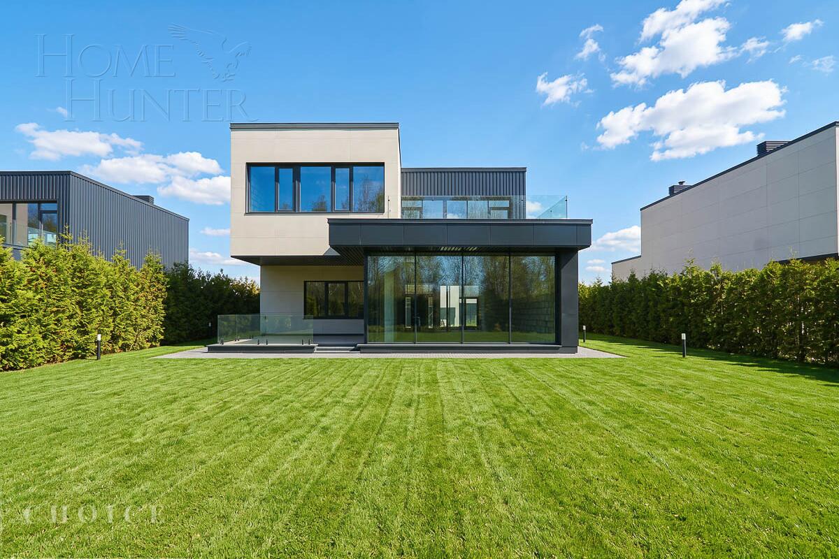 2-этажный коттедж 398.7 м² без отделки