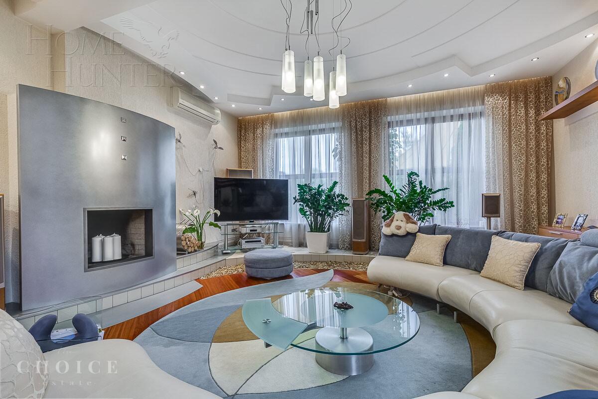 4-этажный коттедж 540 м² с отделкой