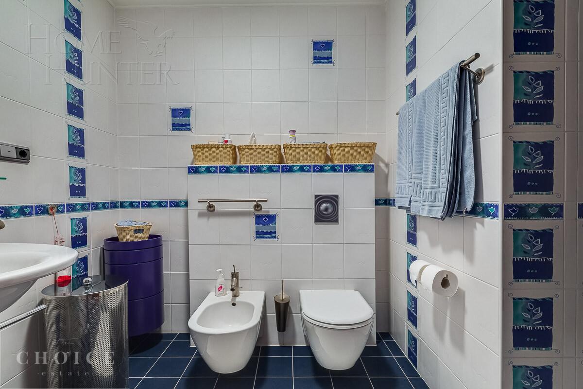 4-этажный коттедж 540 м² с отделкой