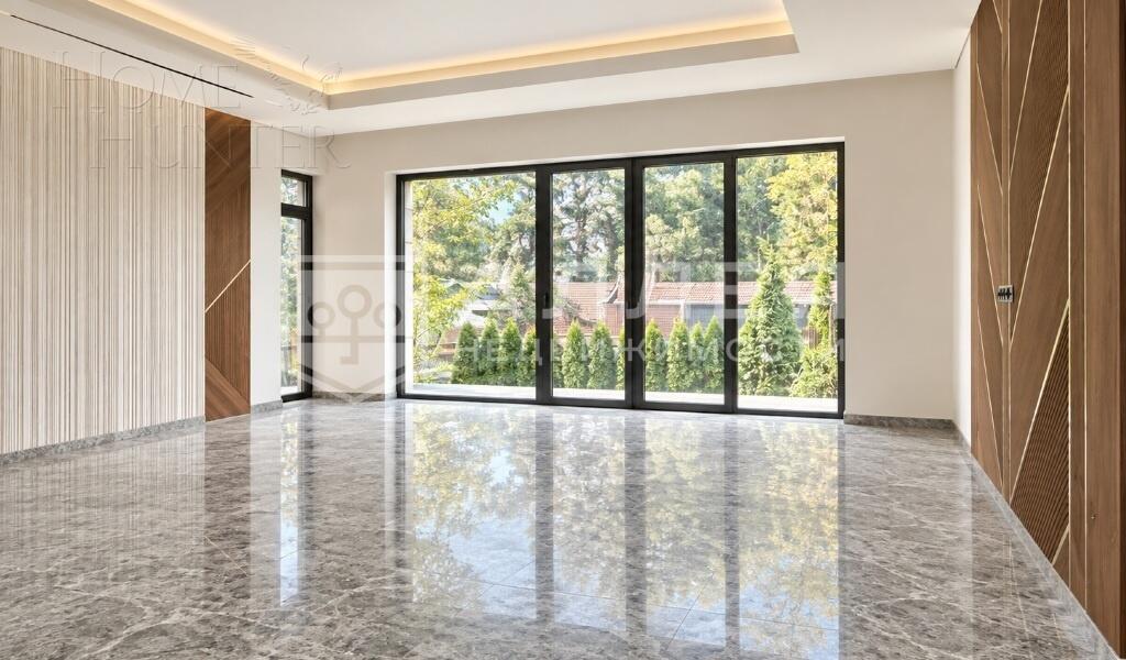 2-этажный коттедж 1 120 м² с отделкой