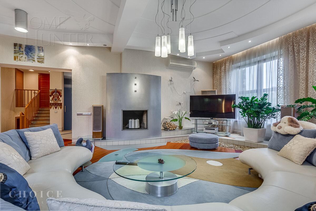 4-этажный коттедж 540 м² с отделкой