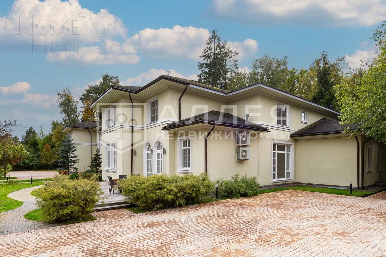 2-этажный коттедж 1 067 м² с отделкой