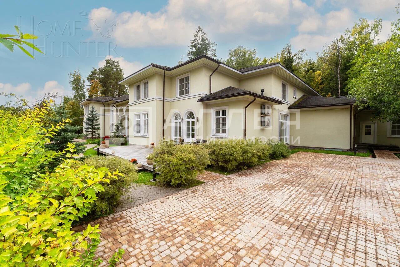 2-этажный коттедж 1 067 м² с отделкой