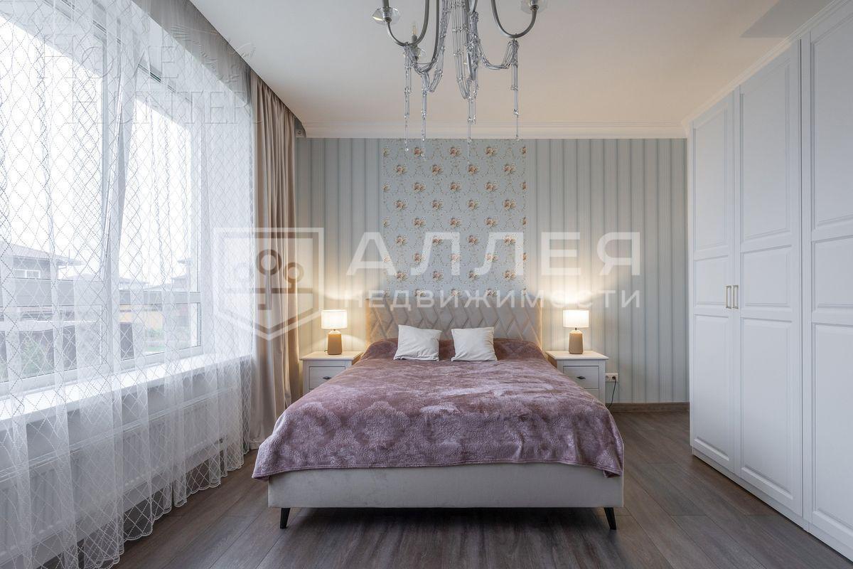 2-этажный коттедж 270 м² с отделкой