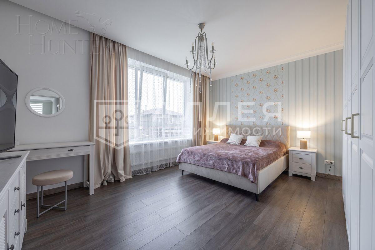 2-этажный коттедж 270 м² с отделкой