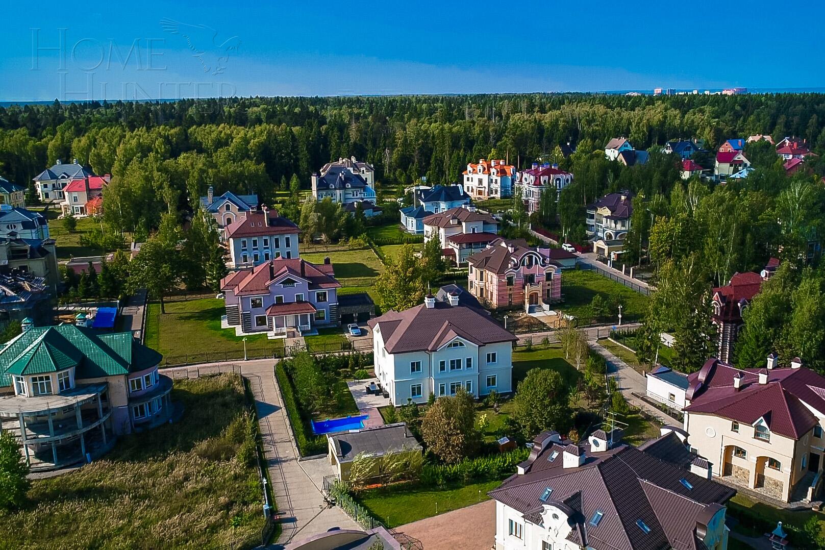 Коттеджный поселок Ричмонд в Одинцовском районе Московской области, 21км от  МКАД. Расположение КП Ричмонд на Рублево-Успенском шоссе.