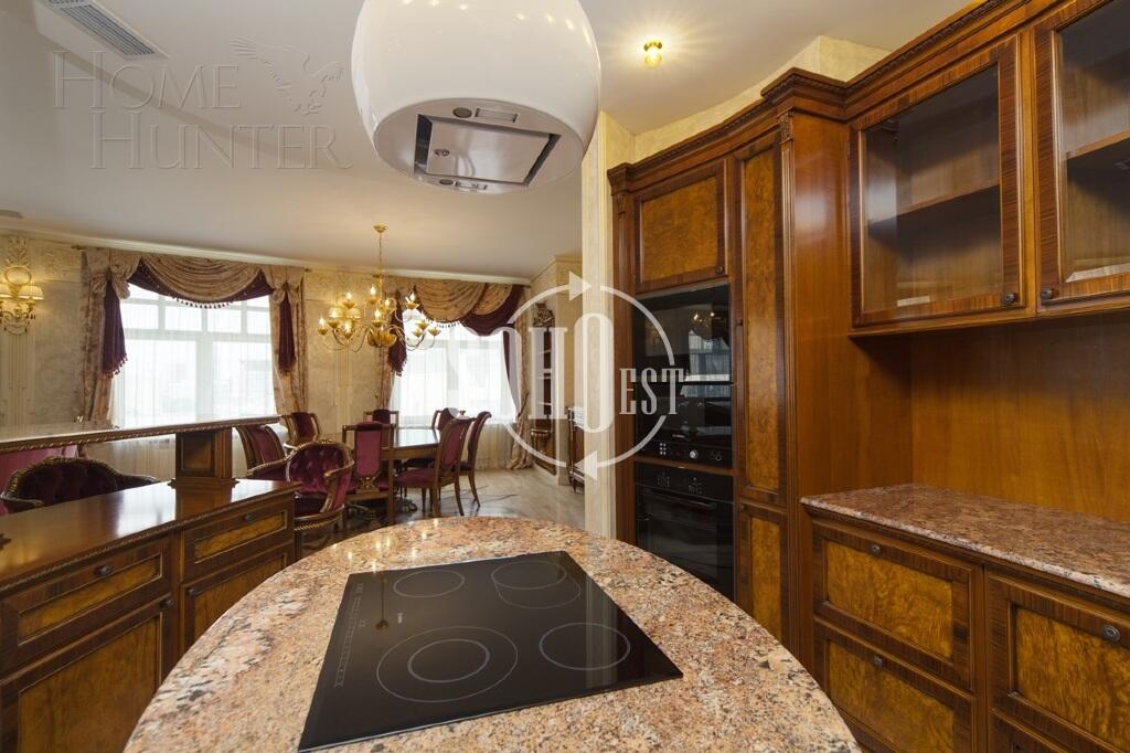 3-КОМН. КВАРТИРА С ОТДЕЛКОЙ 270.1 М² НА 8 ЭТАЖЕ