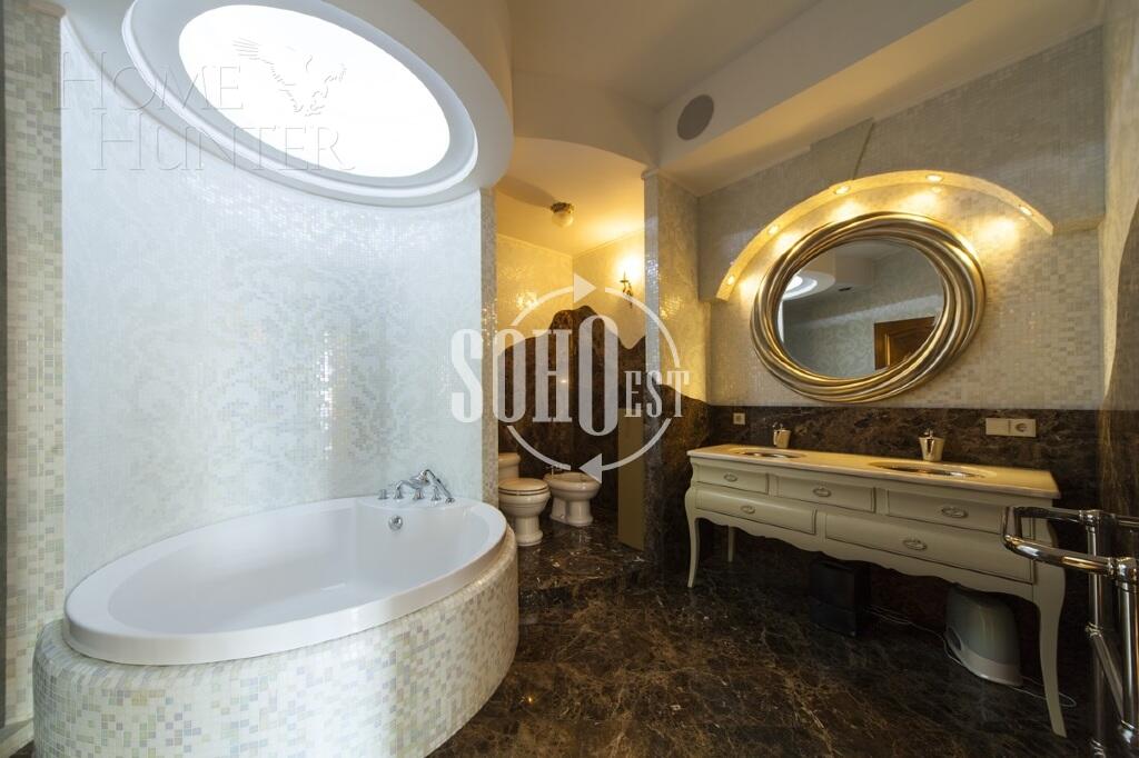 3-КОМН. КВАРТИРА С ОТДЕЛКОЙ 270.1 М² НА 8 ЭТАЖЕ