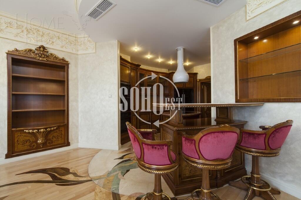 3-КОМН. КВАРТИРА С ОТДЕЛКОЙ 270.1 М² НА 8 ЭТАЖЕ