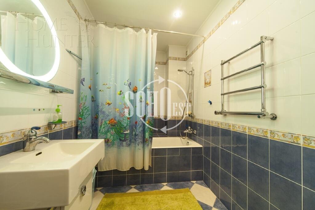 4-УРОВНЕВЫЙ ТАУНХАУС С ОТДЕЛКОЙ 310 М² НА 1 ЭТАЖЕ