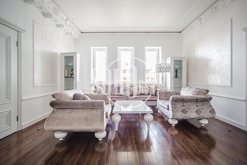 2-УРОВНЕВАЯ КВАРТИРА С ОТДЕЛКОЙ 242 М² НА 21 ЭТАЖЕ