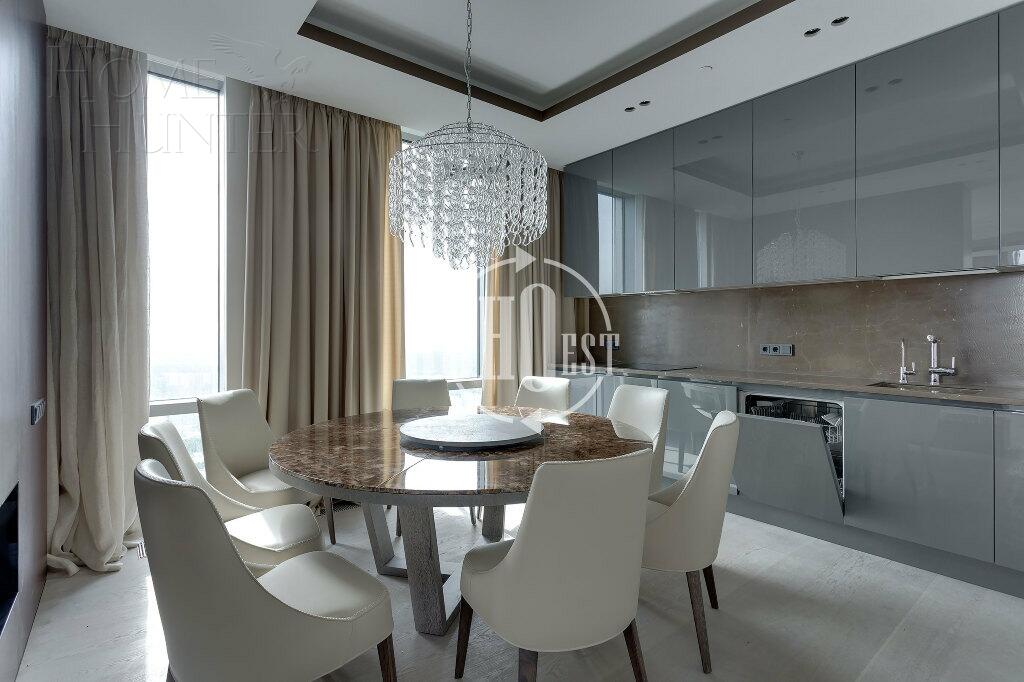 3-КОМН. КВАРТИРА С ОТДЕЛКОЙ 162.4 М² НА 47 ЭТАЖЕ