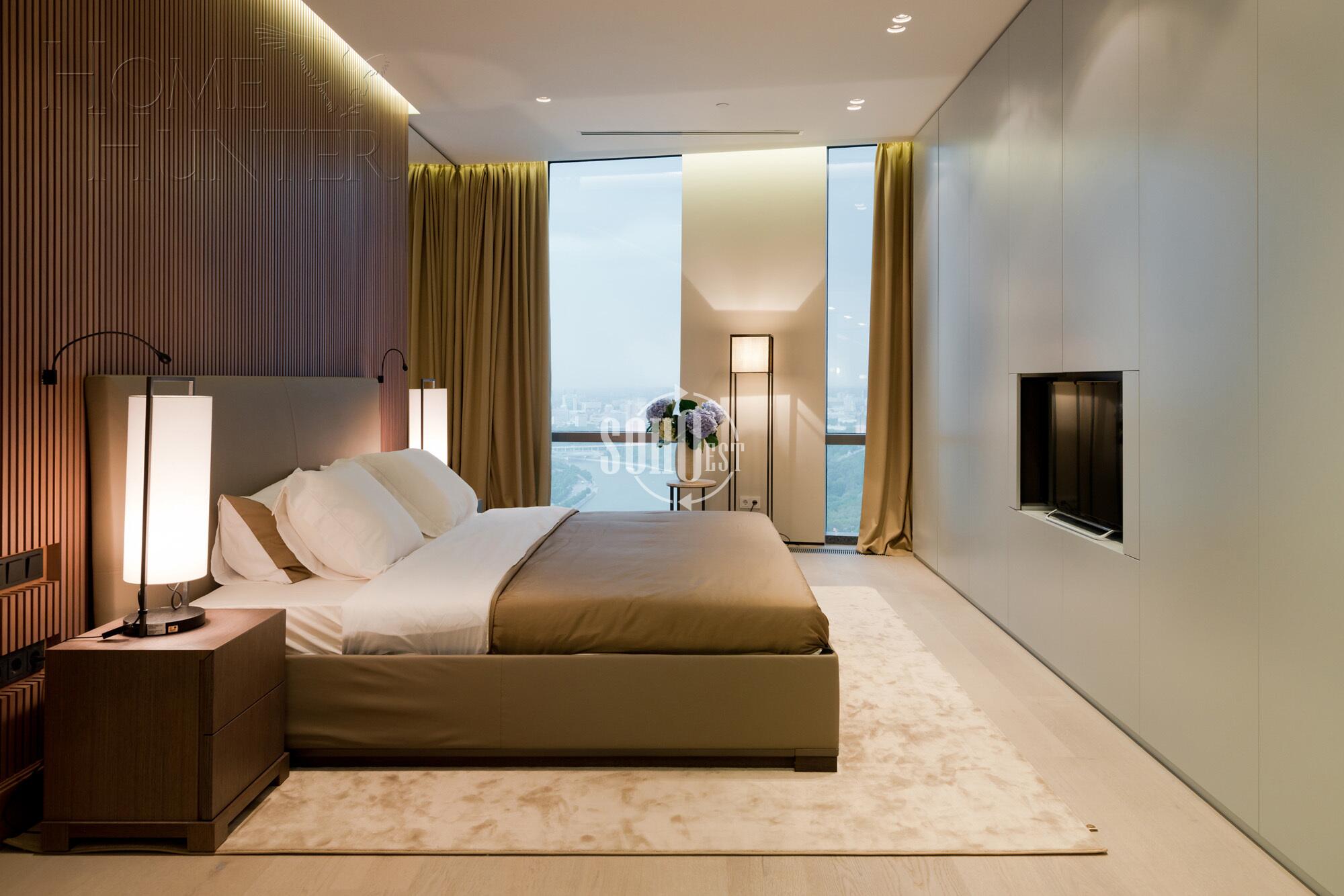 3-КОМН. КВАРТИРА С ОТДЕЛКОЙ 162.4 М² НА 47 ЭТАЖЕ