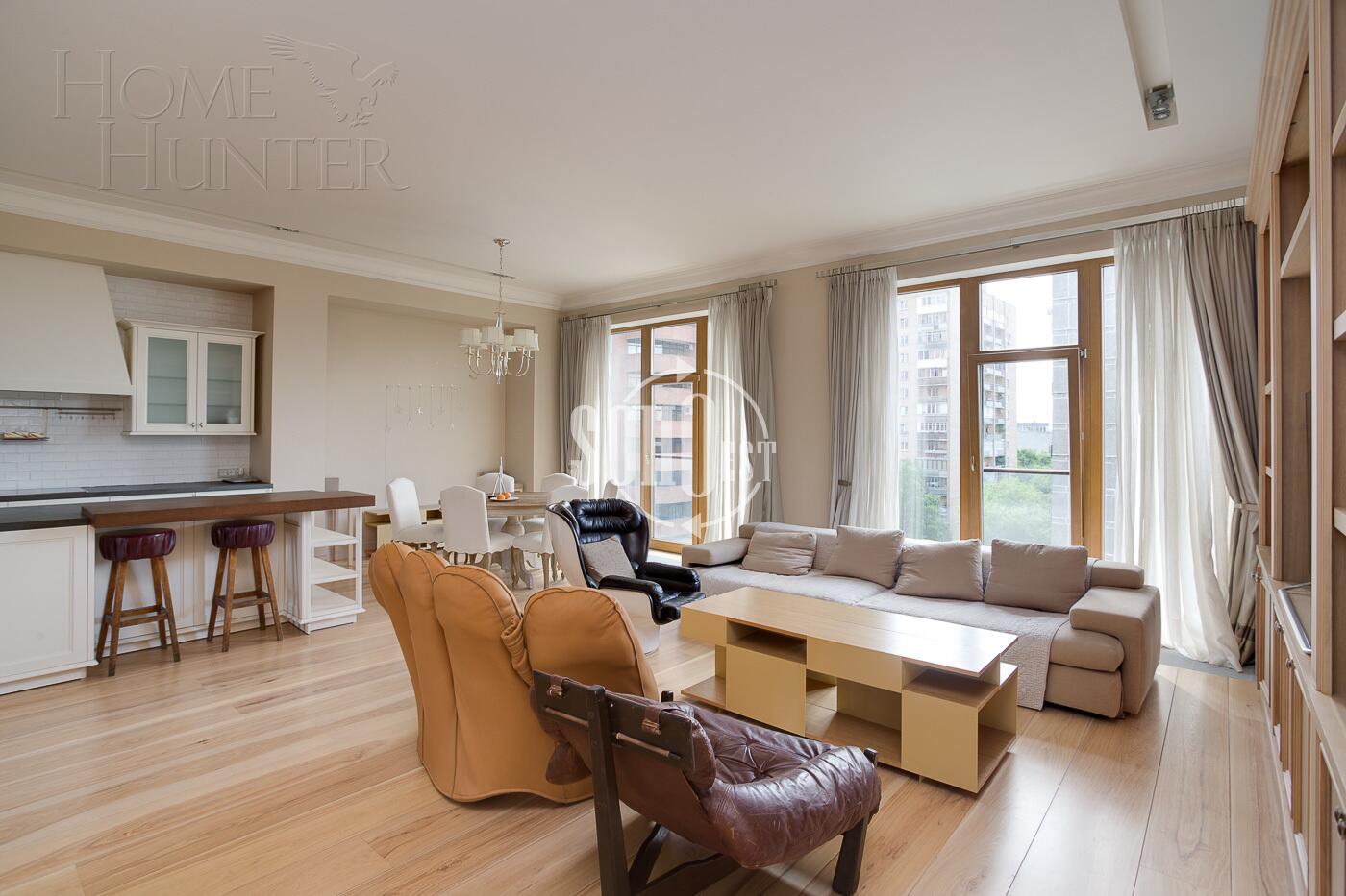 4-КОМН. КВАРТИРА С ОТДЕЛКОЙ 154 М² НА 3 ЭТАЖЕ