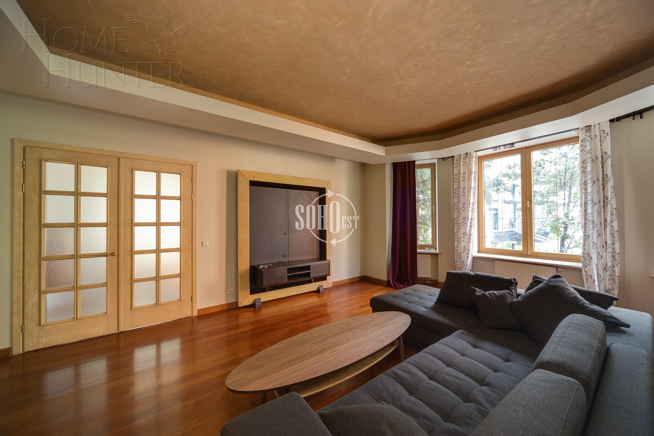 3-УРОВНЕВЫЙ ОСОБНЯК С ОТДЕЛКОЙ 1 040 М² НА 1 ЭТАЖЕ