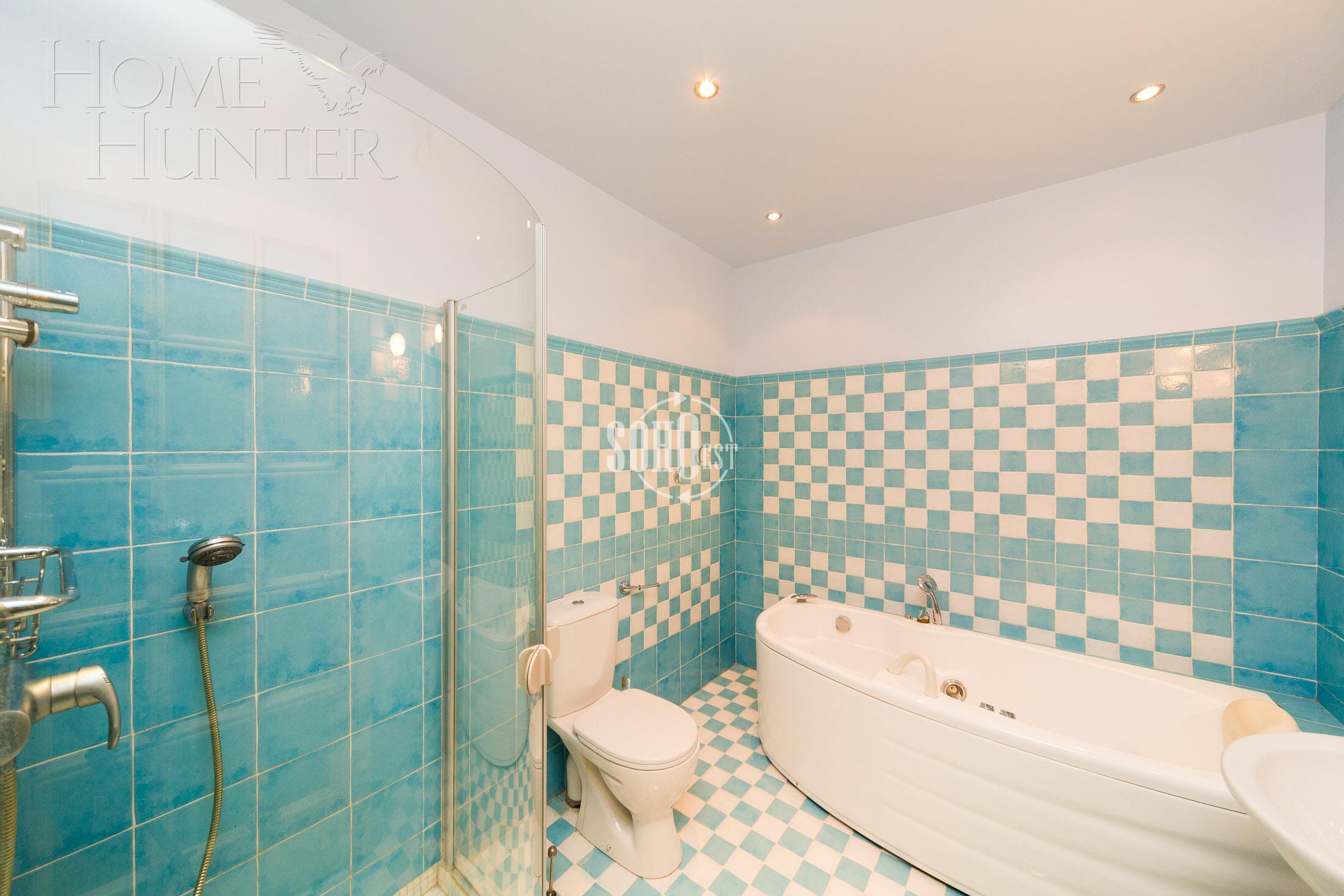 3-УРОВНЕВЫЙ ОСОБНЯК С ОТДЕЛКОЙ 1 040 М² НА 1 ЭТАЖЕ