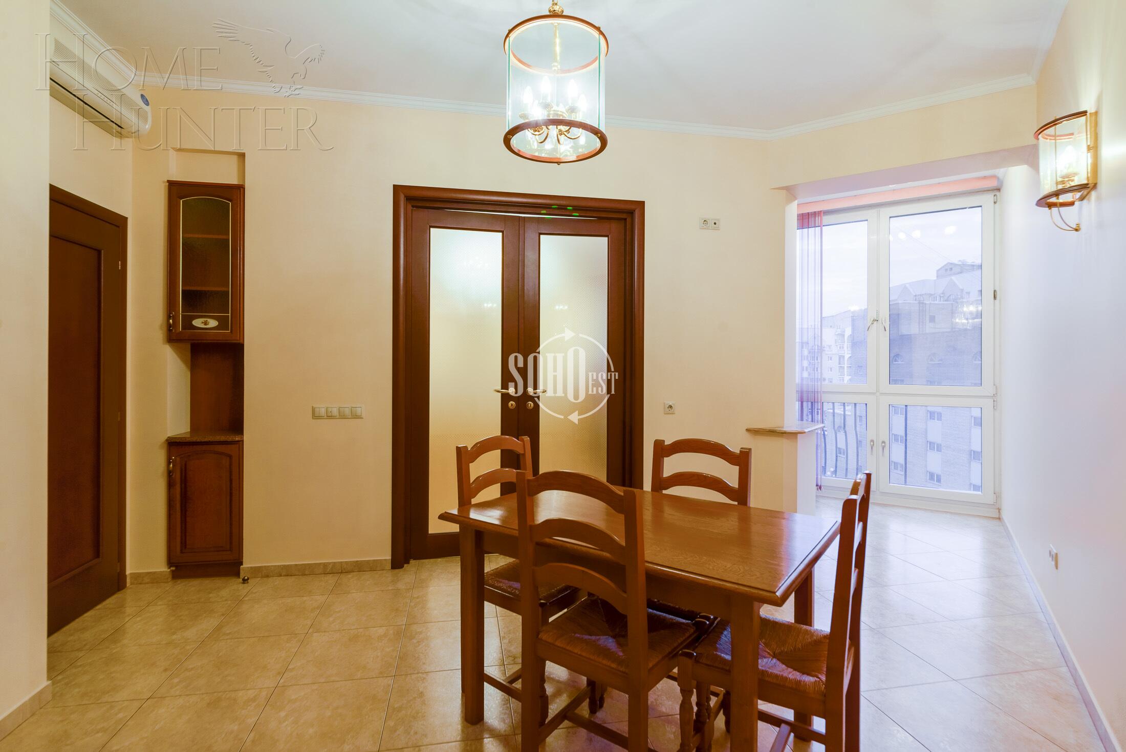 7-КОМН. КВАРТИРА С ОТДЕЛКОЙ 298 М² НА 5 ЭТАЖЕ