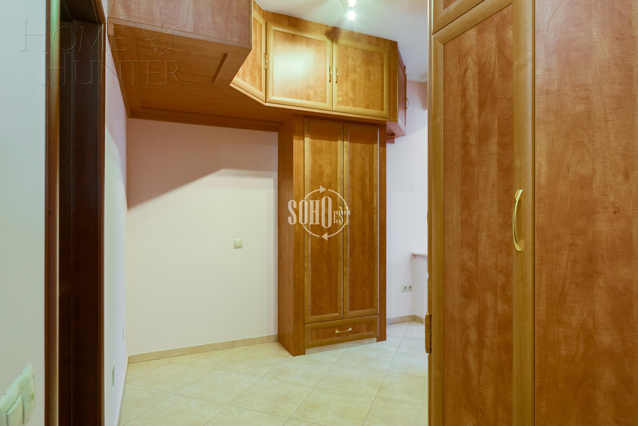 7-КОМН. КВАРТИРА С ОТДЕЛКОЙ 298 М² НА 5 ЭТАЖЕ