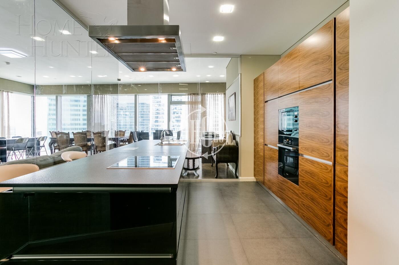 3-КОМН. АПАРТАМЕНТЫ С ОТДЕЛКОЙ 219 М² НА 23 ЭТАЖЕ