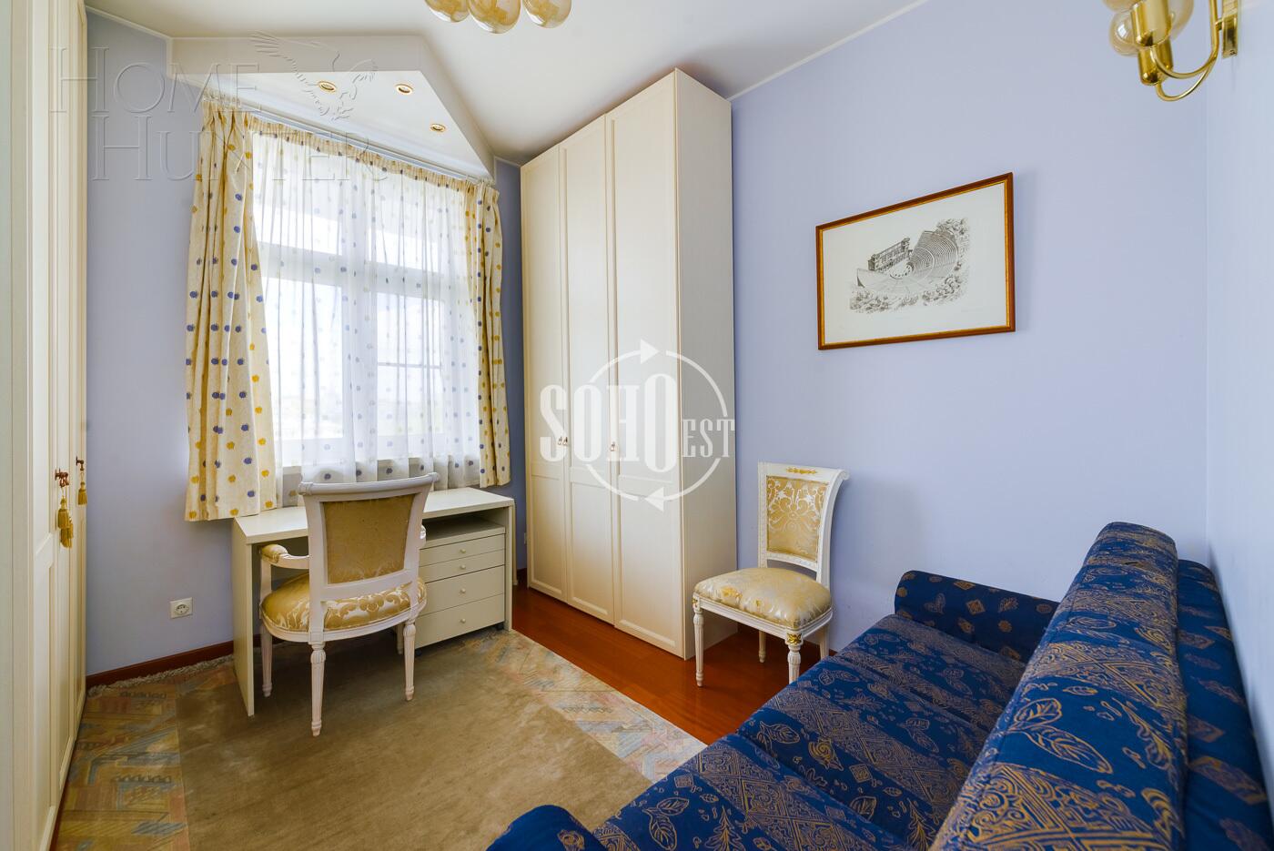 5-КОМН. КВАРТИРА С ОТДЕЛКОЙ 160 М² НА 8 ЭТАЖЕ