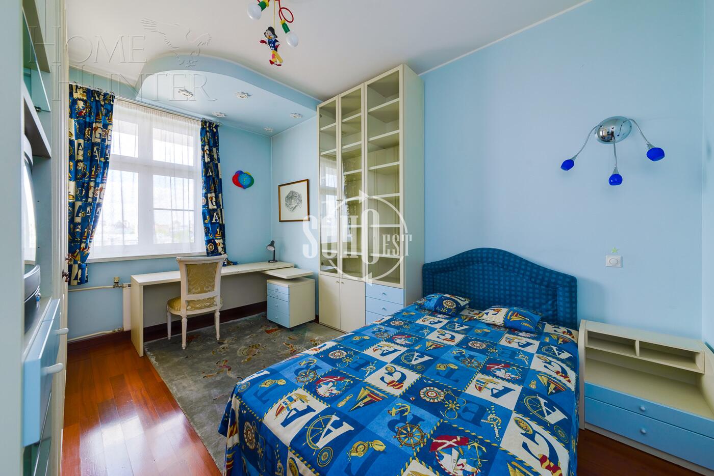 5-КОМН. КВАРТИРА С ОТДЕЛКОЙ 160 М² НА 8 ЭТАЖЕ