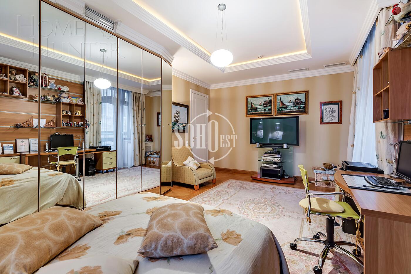 5-КОМН. КВАРТИРА С ОТДЕЛКОЙ 240 М² НА 2 ЭТАЖЕ