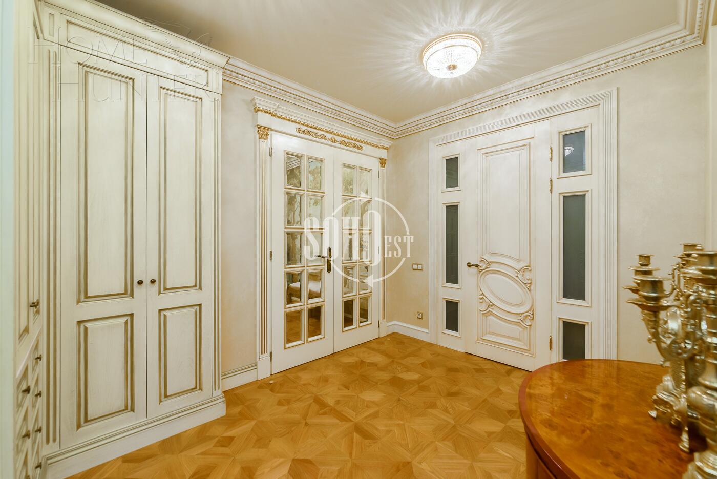 5-КОМН. КВАРТИРА С ОТДЕЛКОЙ 256 М² НА 8 ЭТАЖЕ