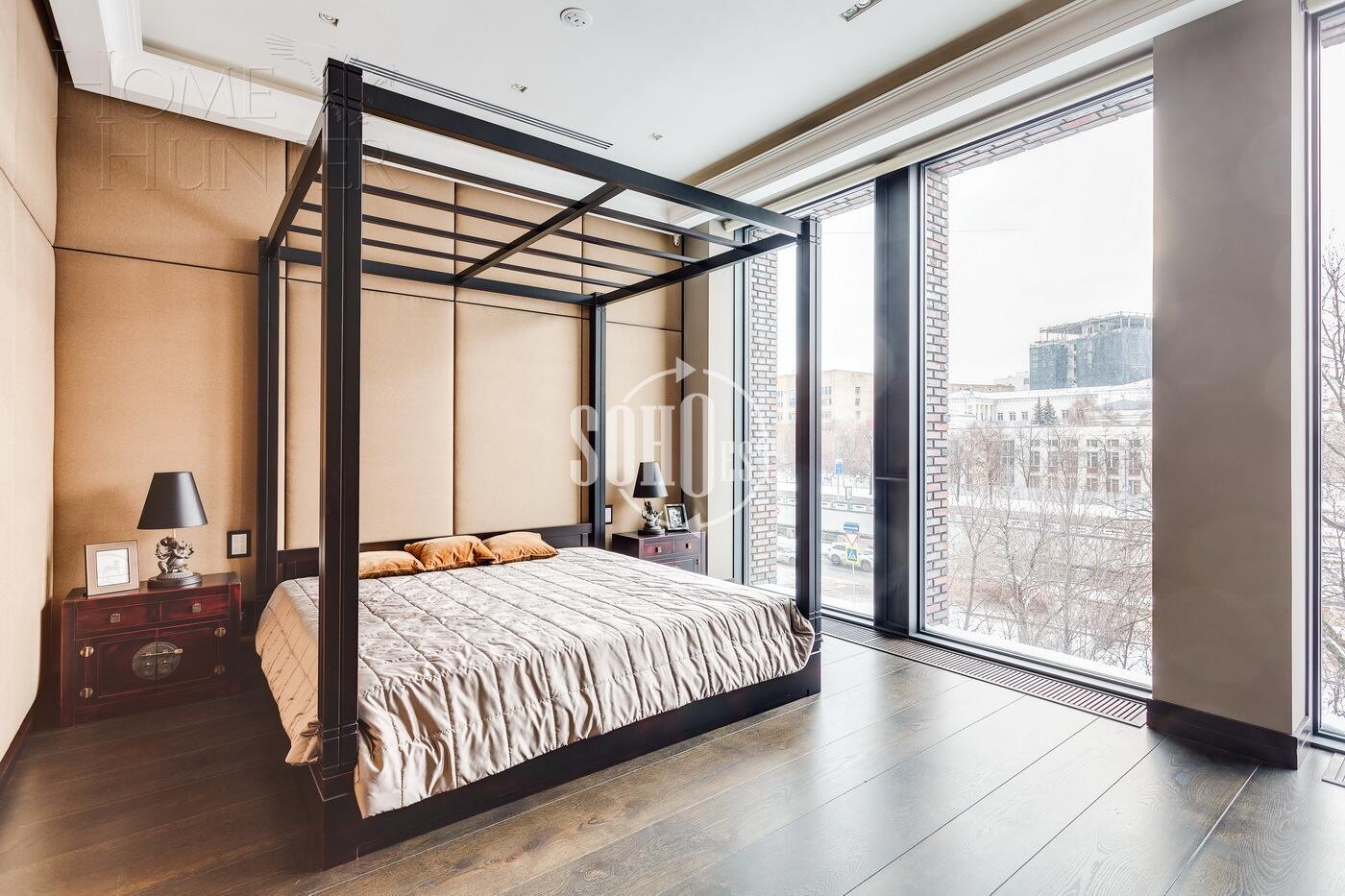 4-КОМН. КВАРТИРА С ОТДЕЛКОЙ 210 М² НА 2 ЭТАЖЕ