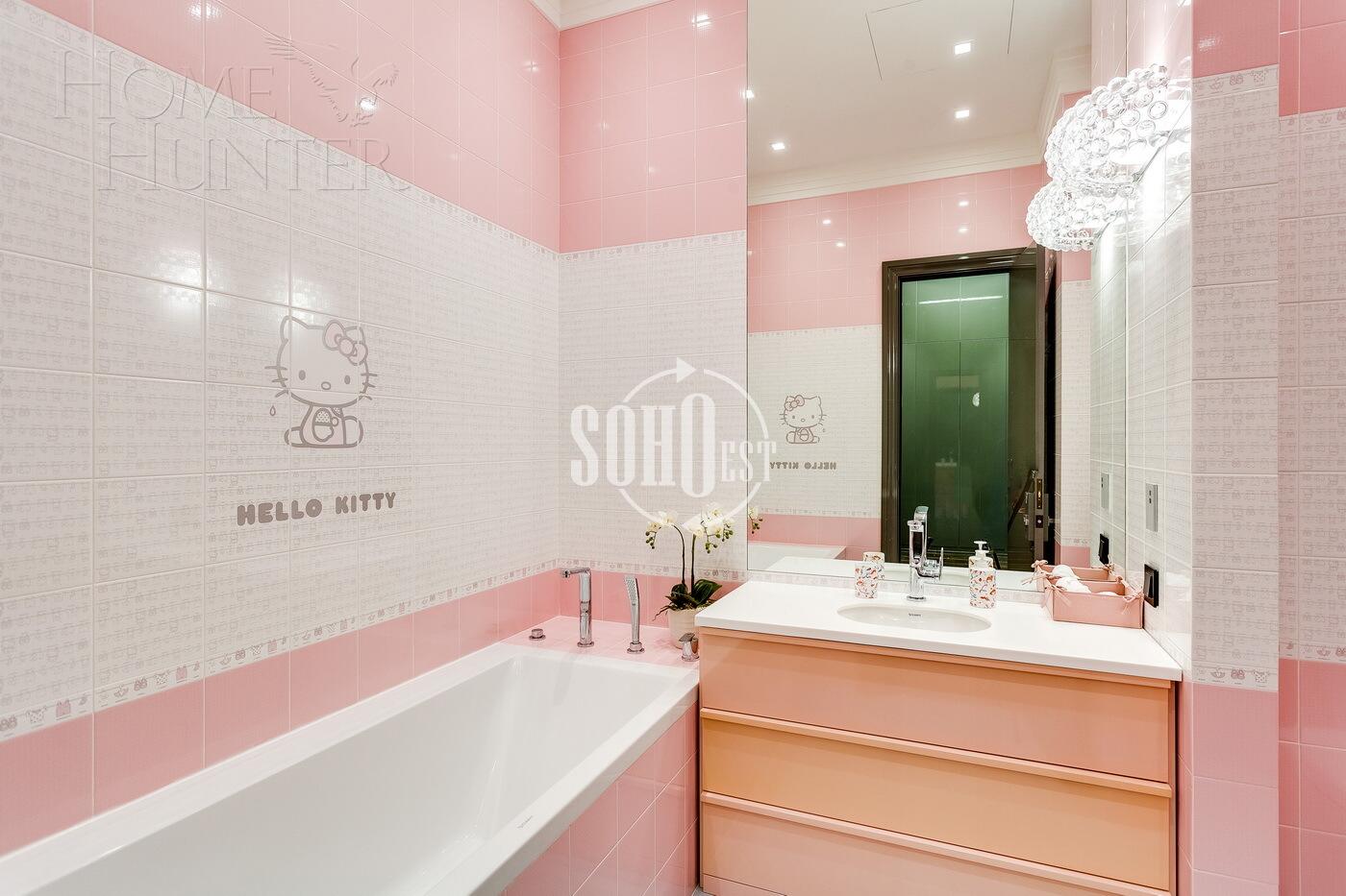 4-КОМН. КВАРТИРА С ОТДЕЛКОЙ 210 М² НА 2 ЭТАЖЕ