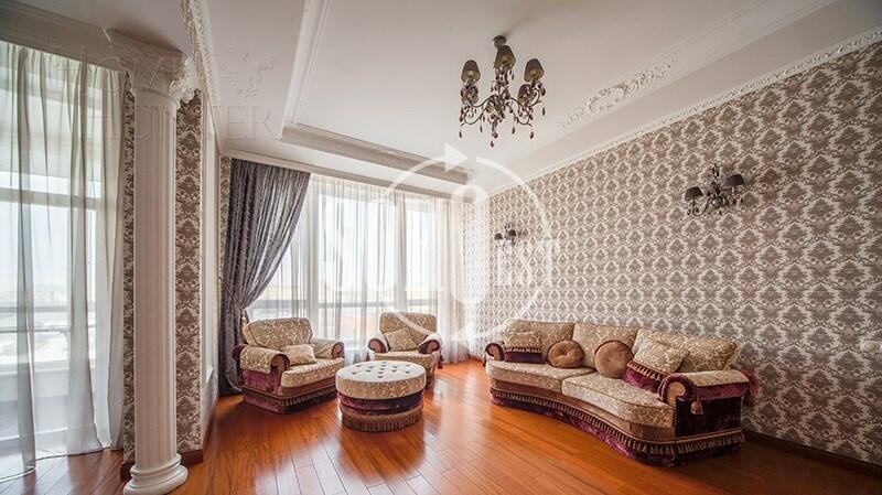 4-КОМН. КВАРТИРА С ОТДЕЛКОЙ 250 М² НА 7 ЭТАЖЕ