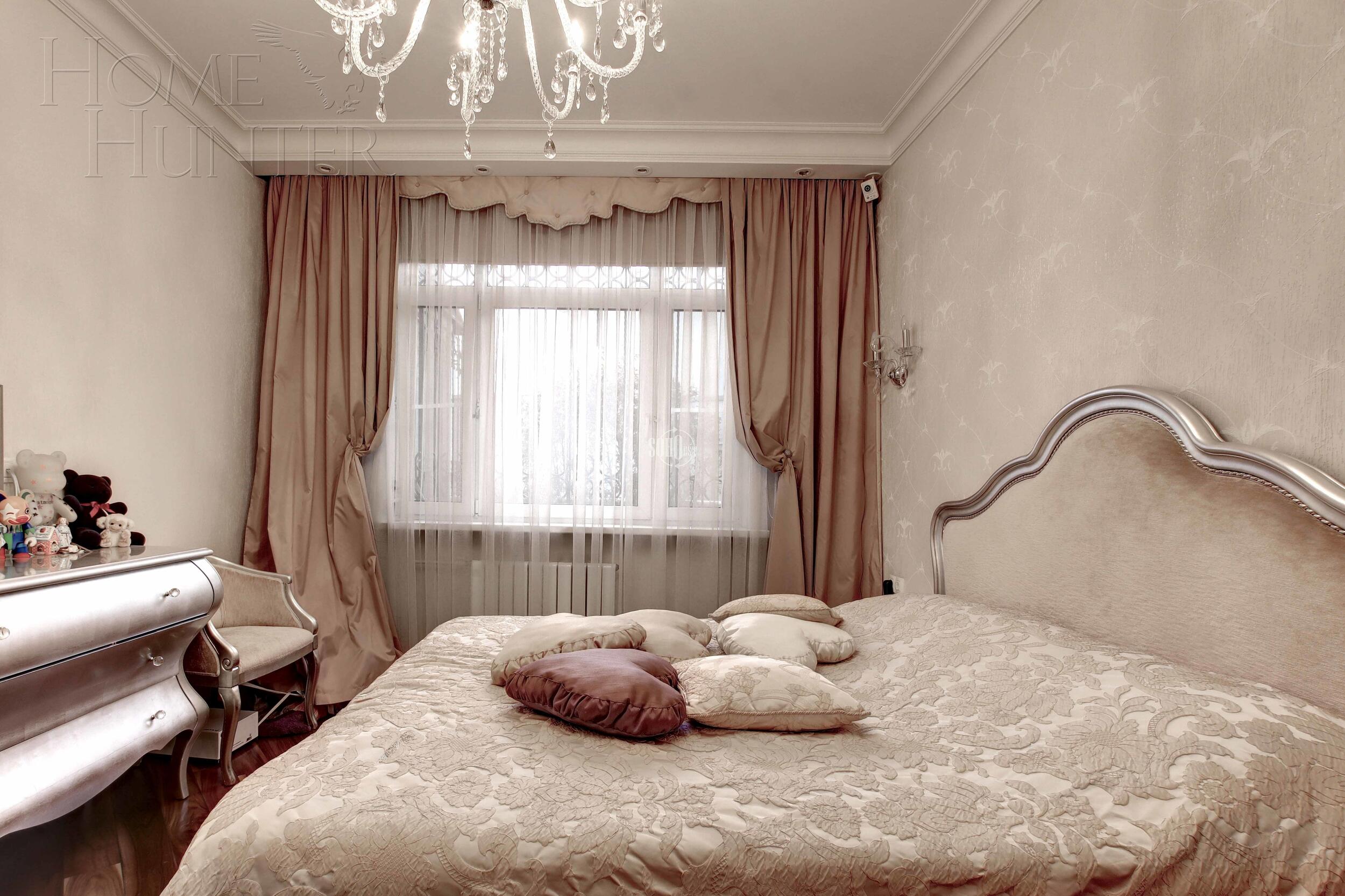 3-КОМН. КВАРТИРА С ОТДЕЛКОЙ 200 М² НА 4 ЭТАЖЕ