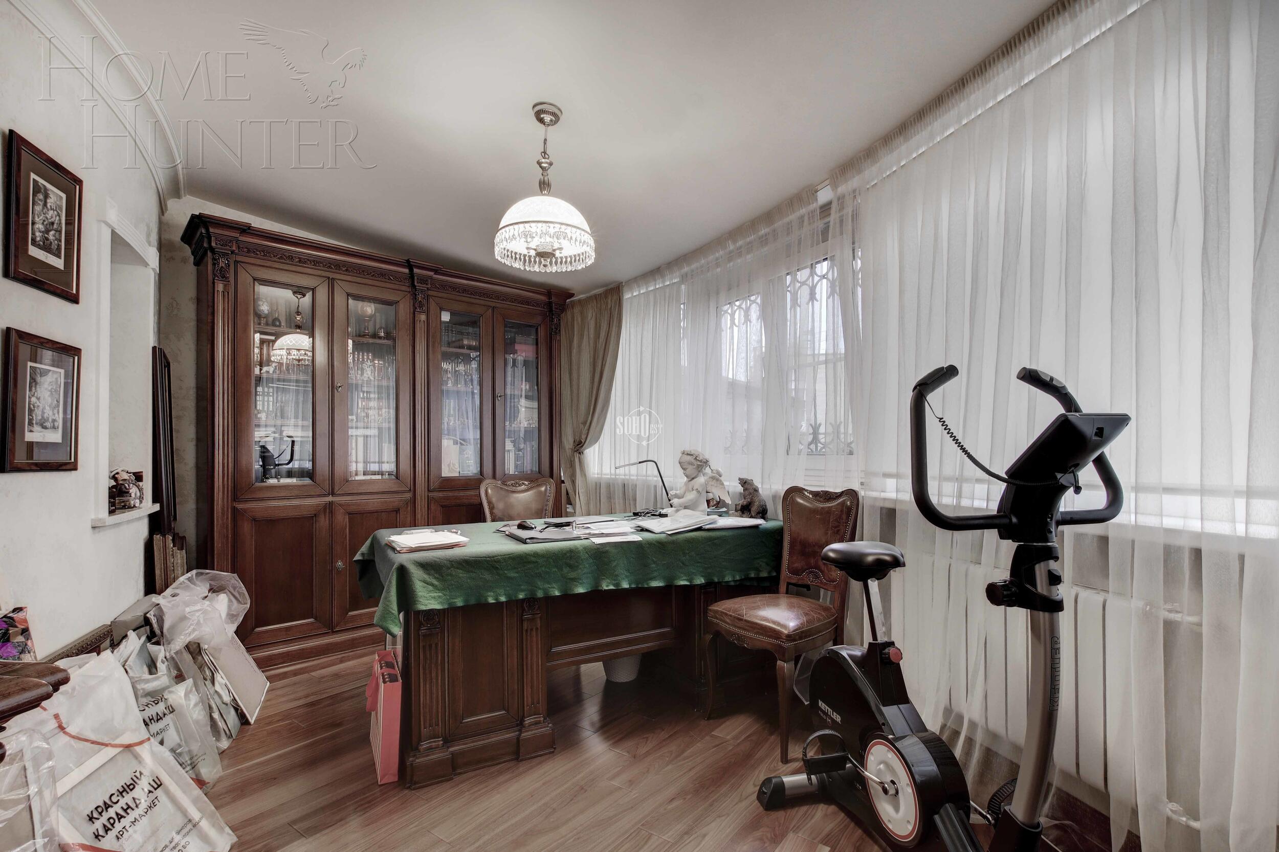 3-КОМН. КВАРТИРА С ОТДЕЛКОЙ 200 М² НА 4 ЭТАЖЕ