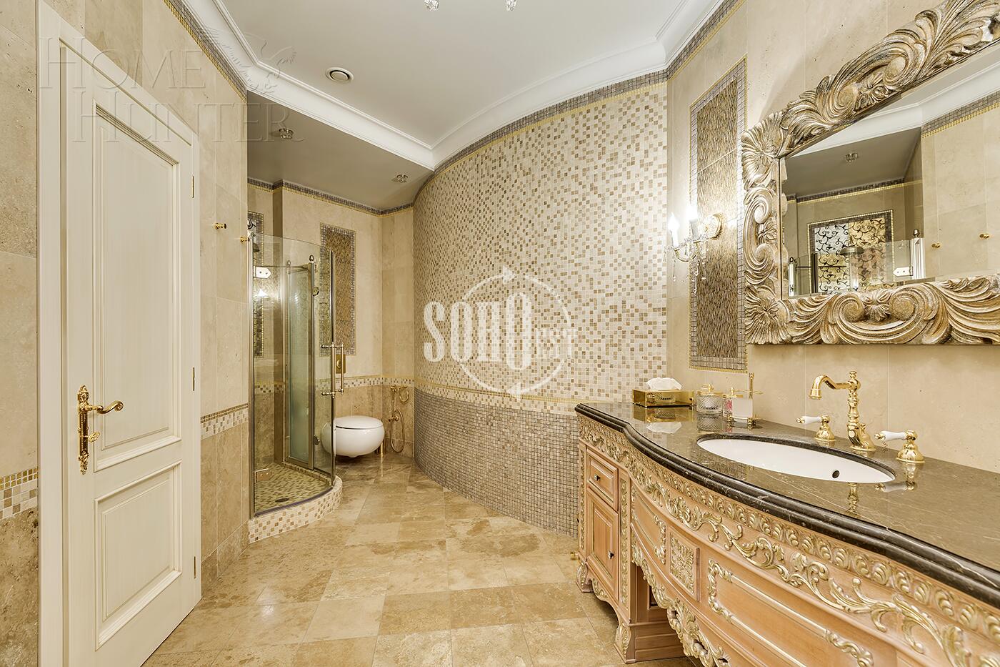 5-КОМН. КВАРТИРА С ОТДЕЛКОЙ 340 М² НА 3 ЭТАЖЕ