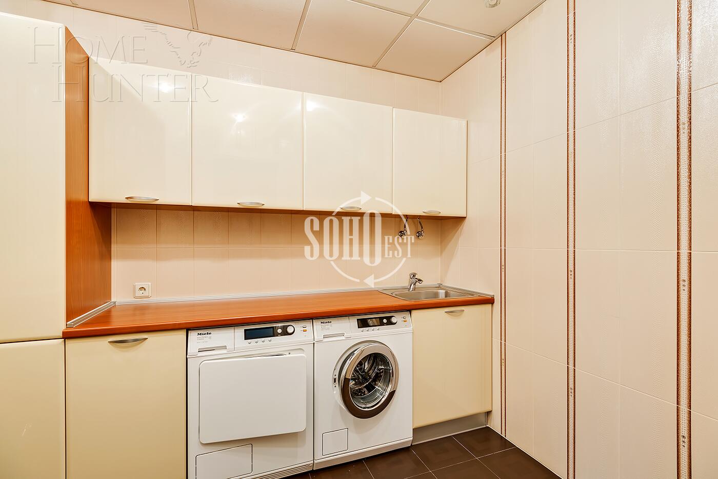 5-КОМН. КВАРТИРА С ОТДЕЛКОЙ 340 М² НА 3 ЭТАЖЕ