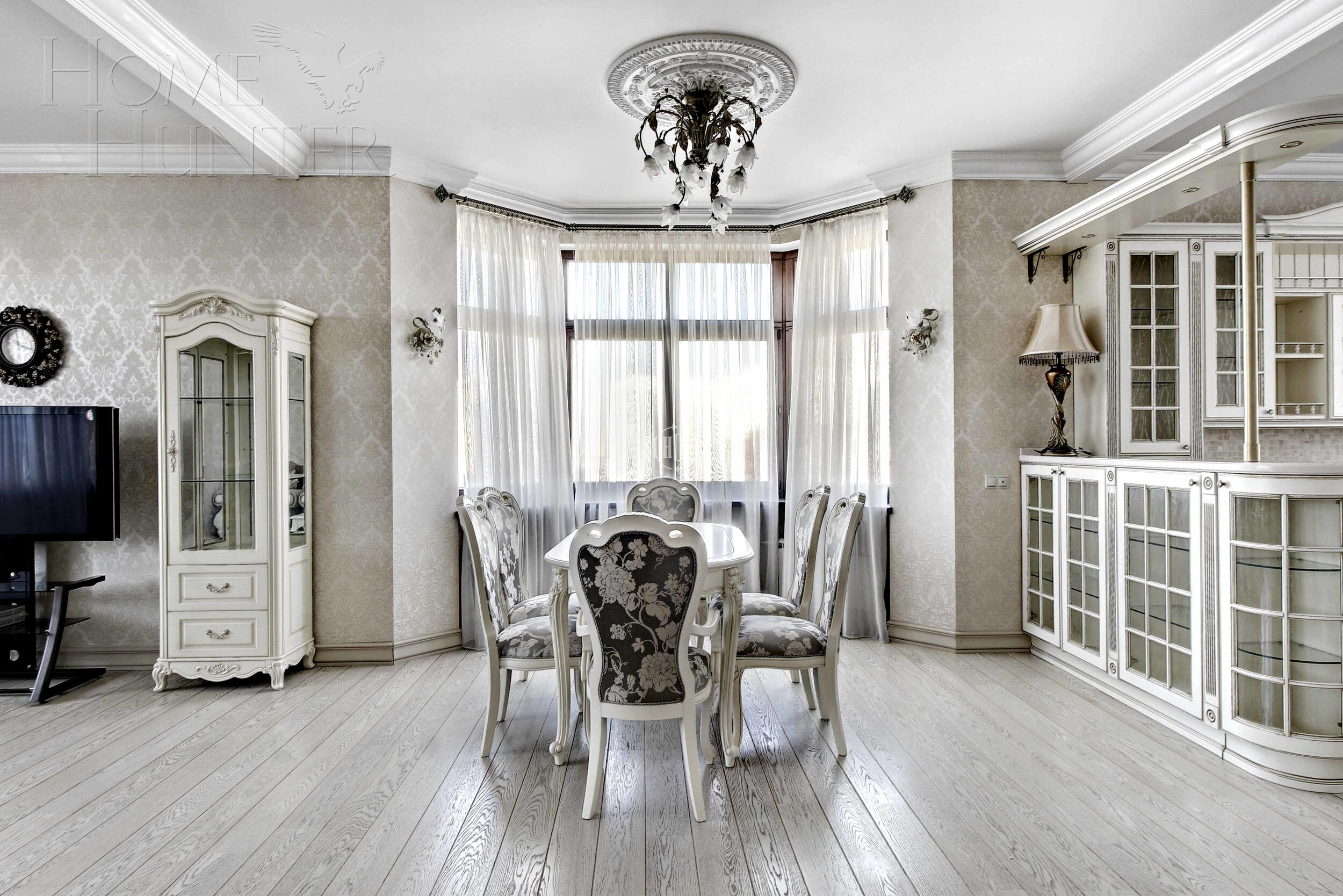 4-КОМН. КВАРТИРА С ОТДЕЛКОЙ 215 М² НА 6 ЭТАЖЕ