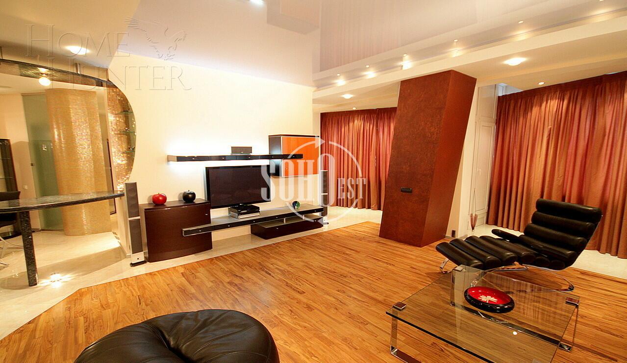 4-КОМН. КВАРТИРА С ОТДЕЛКОЙ 220 М² НА 10 ЭТАЖЕ