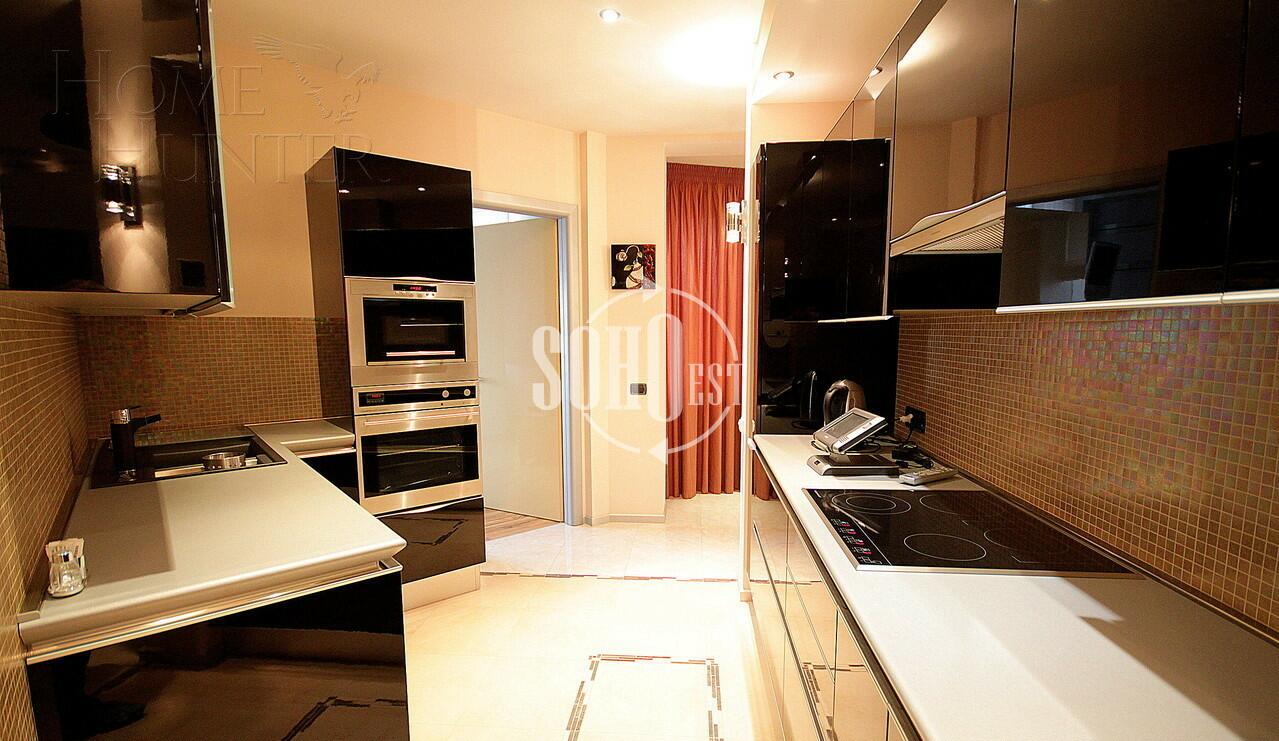 4-КОМН. КВАРТИРА С ОТДЕЛКОЙ 220 М² НА 10 ЭТАЖЕ