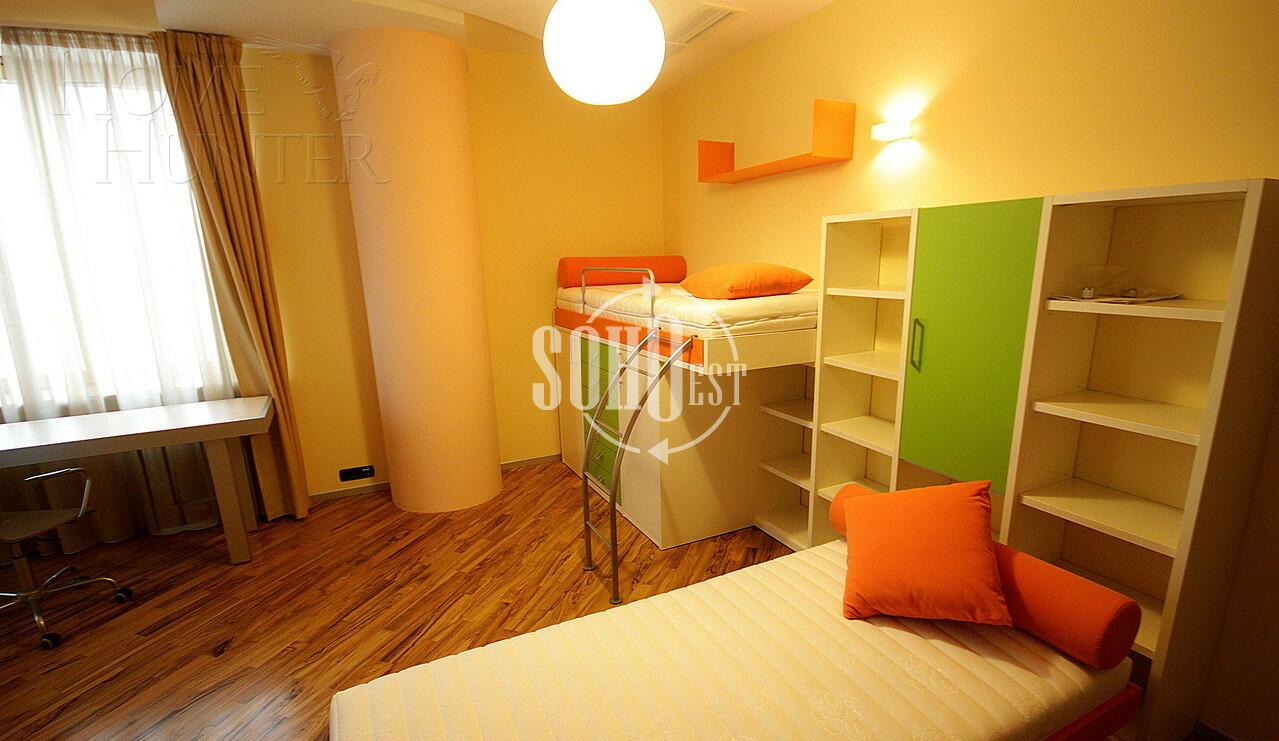 4-КОМН. КВАРТИРА С ОТДЕЛКОЙ 220 М² НА 10 ЭТАЖЕ