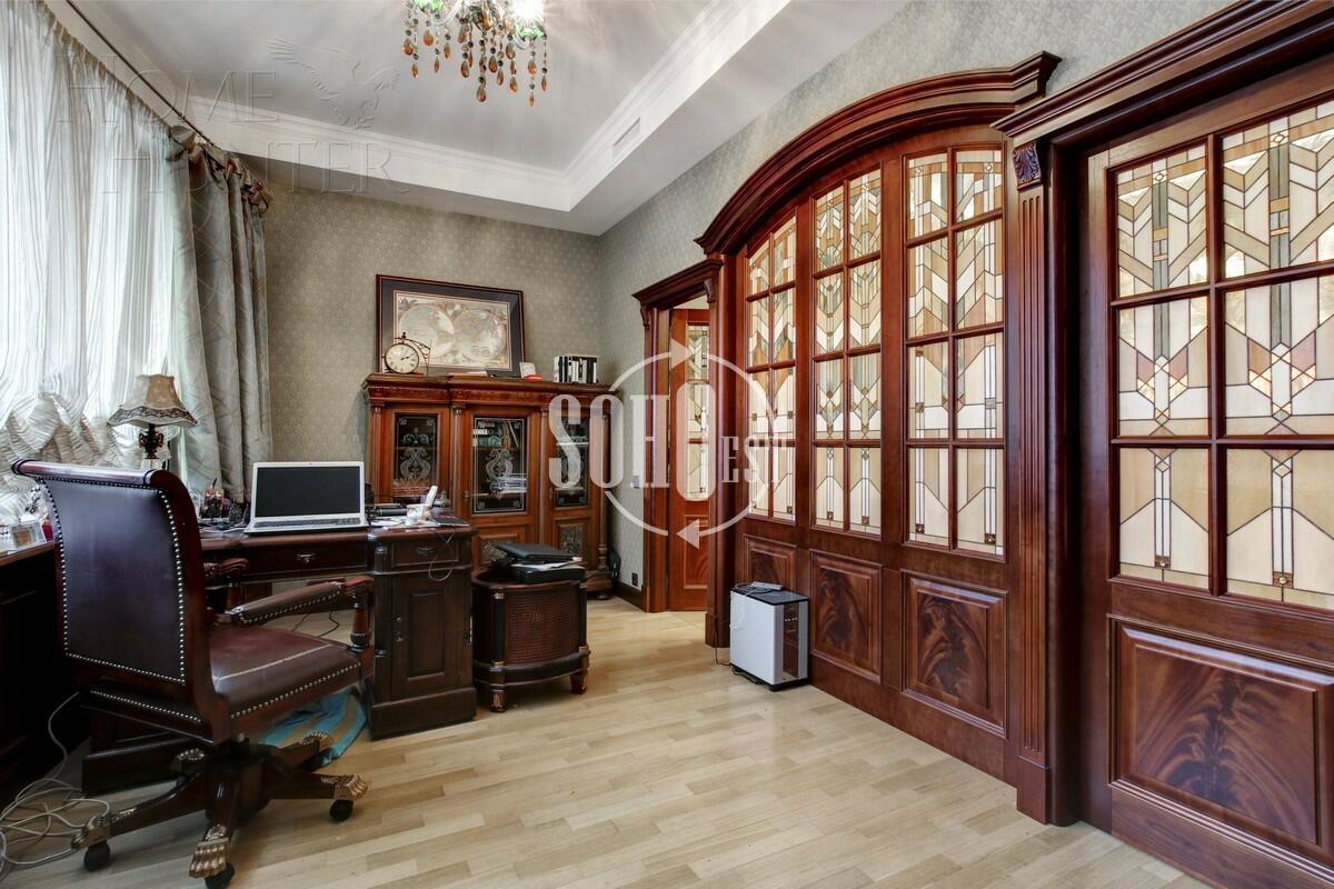 4-КОМН. КВАРТИРА С ОТДЕЛКОЙ 241 М² НА 2 ЭТАЖЕ