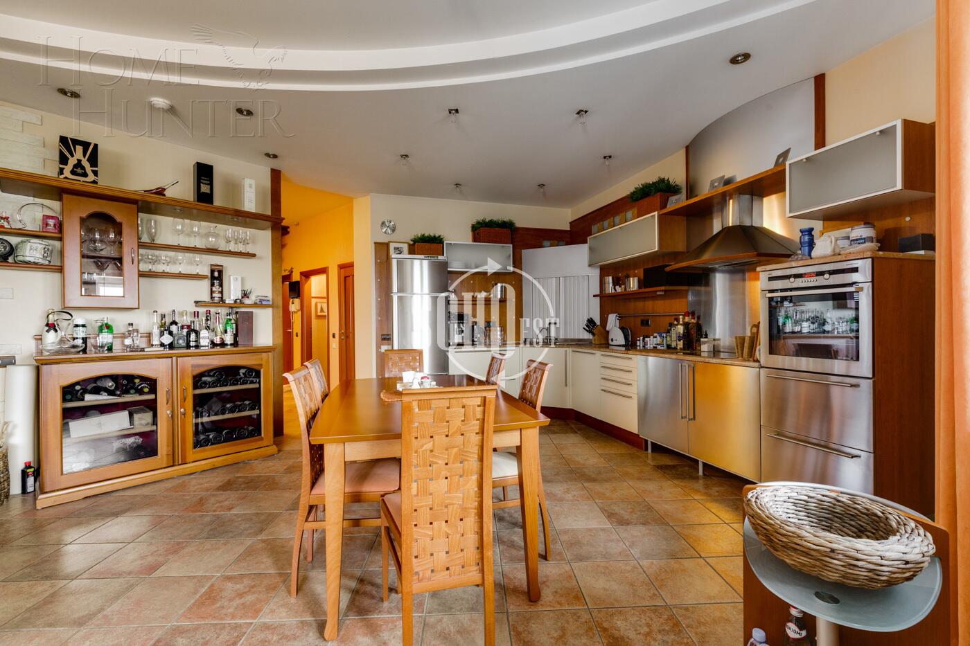 2-УРОВНЕВАЯ КВАРТИРА С ОТДЕЛКОЙ 339.2 М² НА 12 ЭТАЖЕ