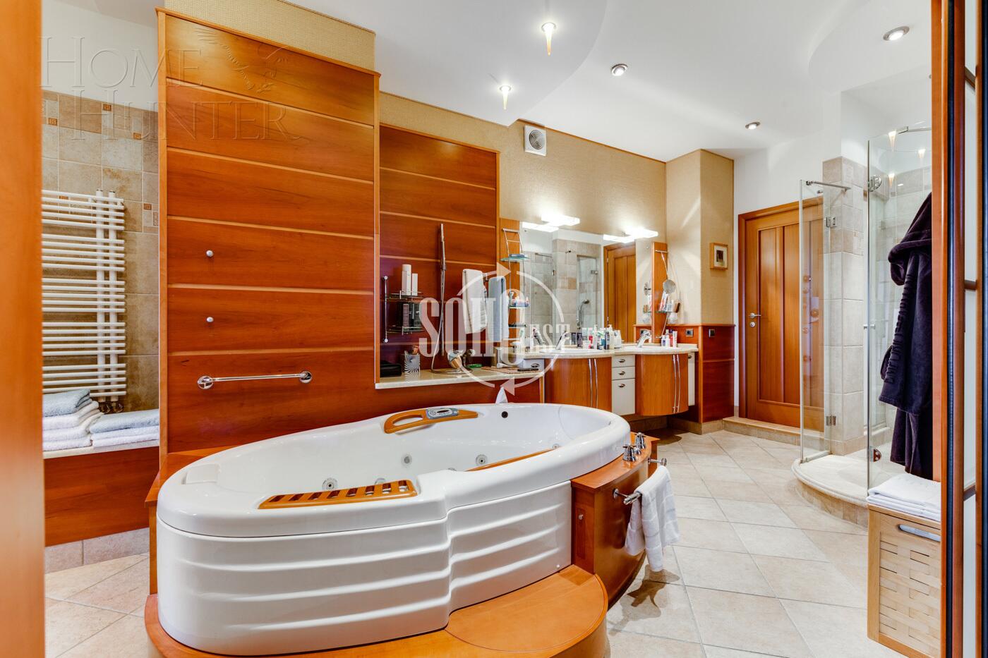 2-УРОВНЕВАЯ КВАРТИРА С ОТДЕЛКОЙ 339.2 М² НА 12 ЭТАЖЕ