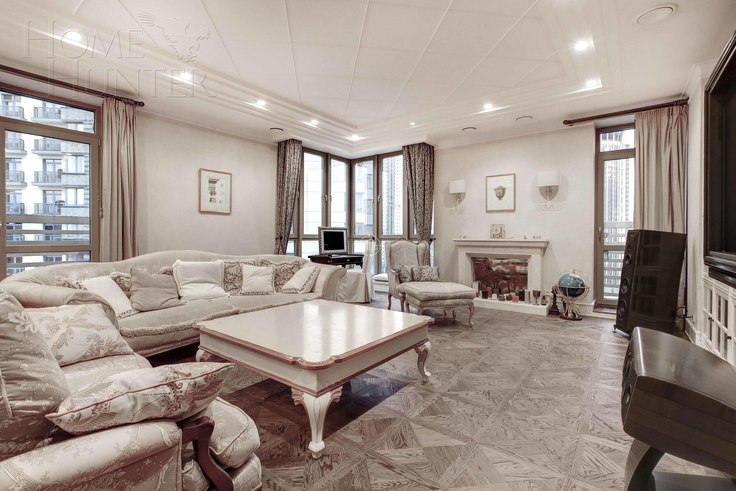 4-КОМН. КВАРТИРА С ОТДЕЛКОЙ 203.4 М² НА 10 ЭТАЖЕ