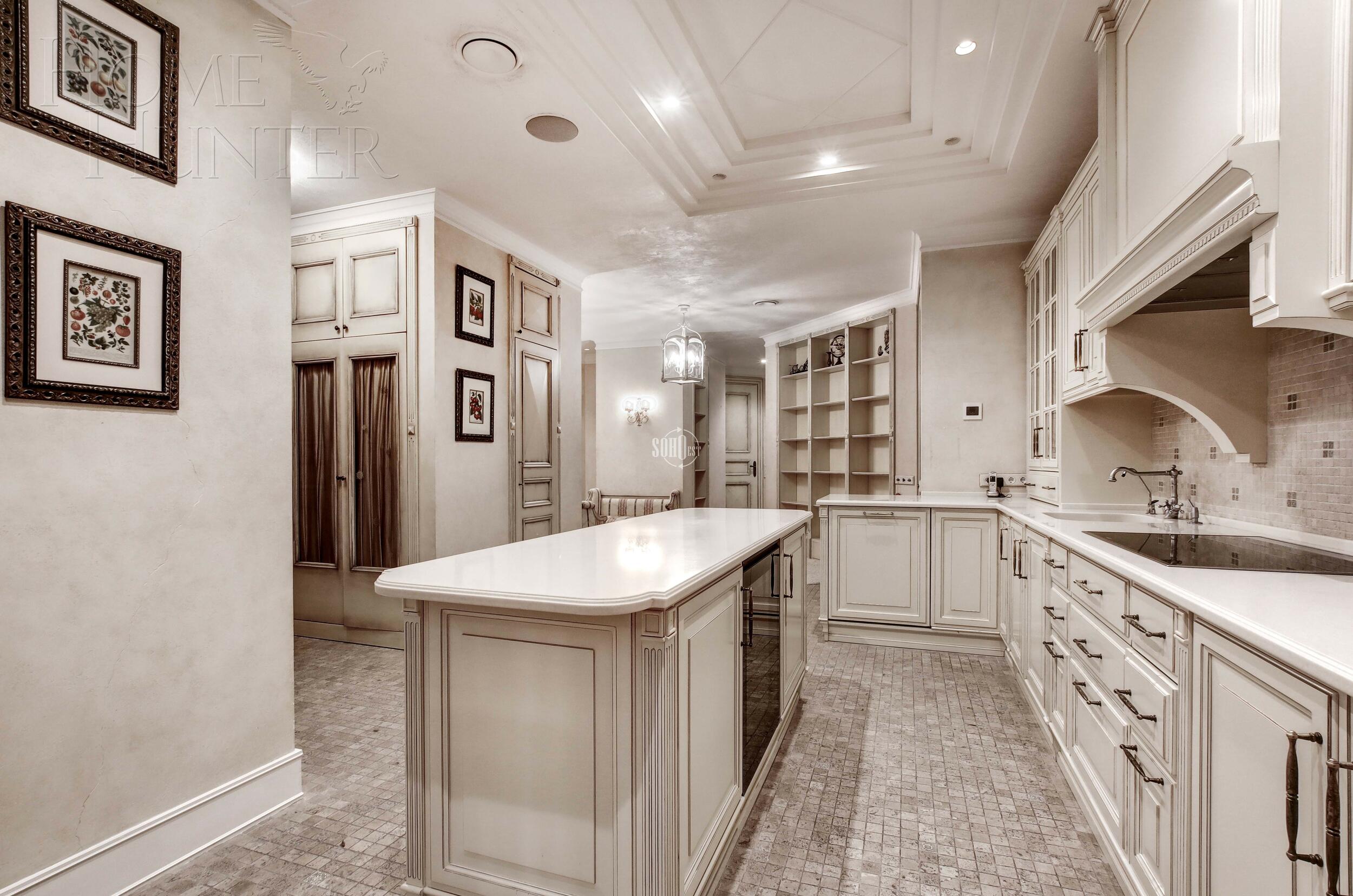 4-КОМН. КВАРТИРА С ОТДЕЛКОЙ 203.4 М² НА 10 ЭТАЖЕ