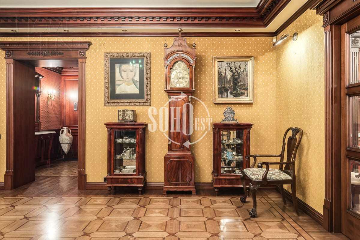 4-КОМН. ПЕНТХАУС С ОТДЕЛКОЙ 258 М² НА 11 ЭТАЖЕ