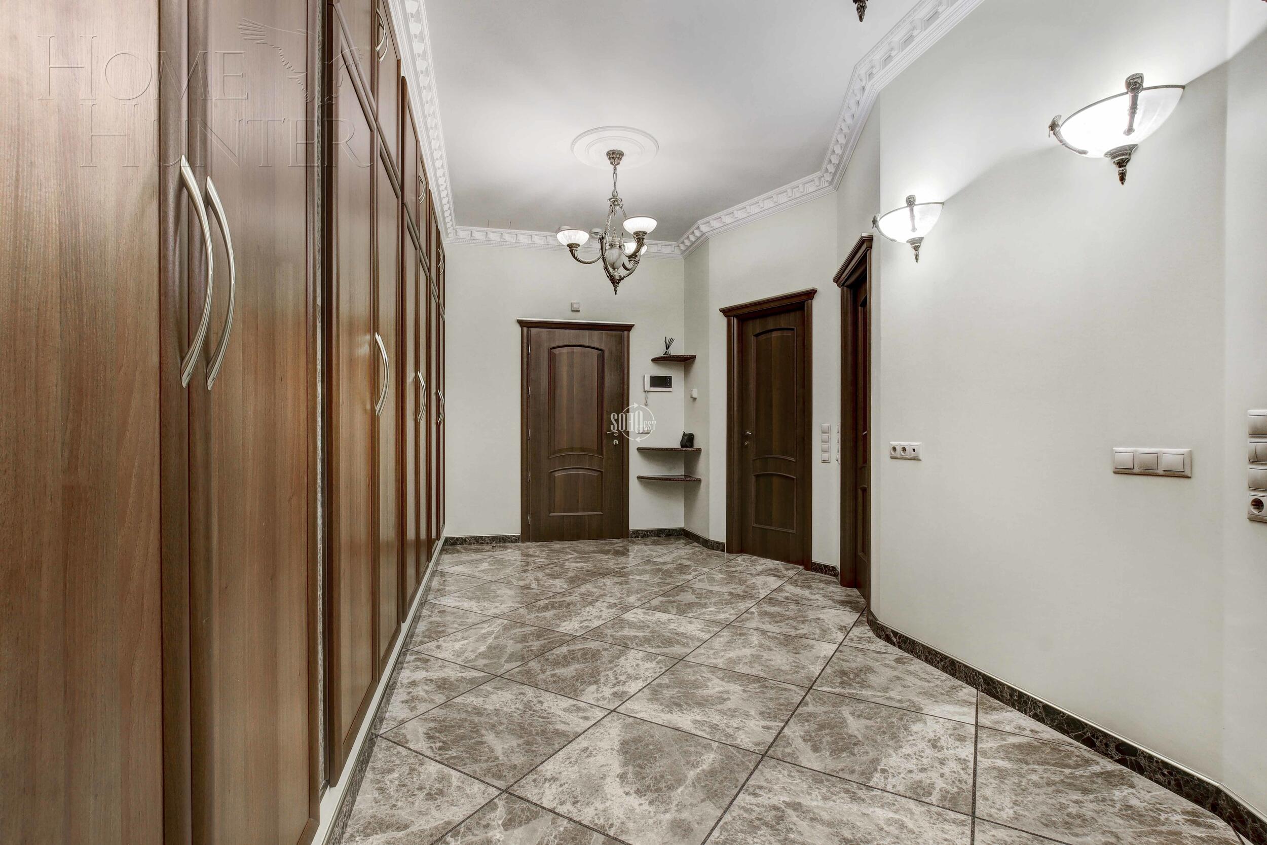 4-КОМН. КВАРТИРА С ОТДЕЛКОЙ 220 М² НА 3 ЭТАЖЕ