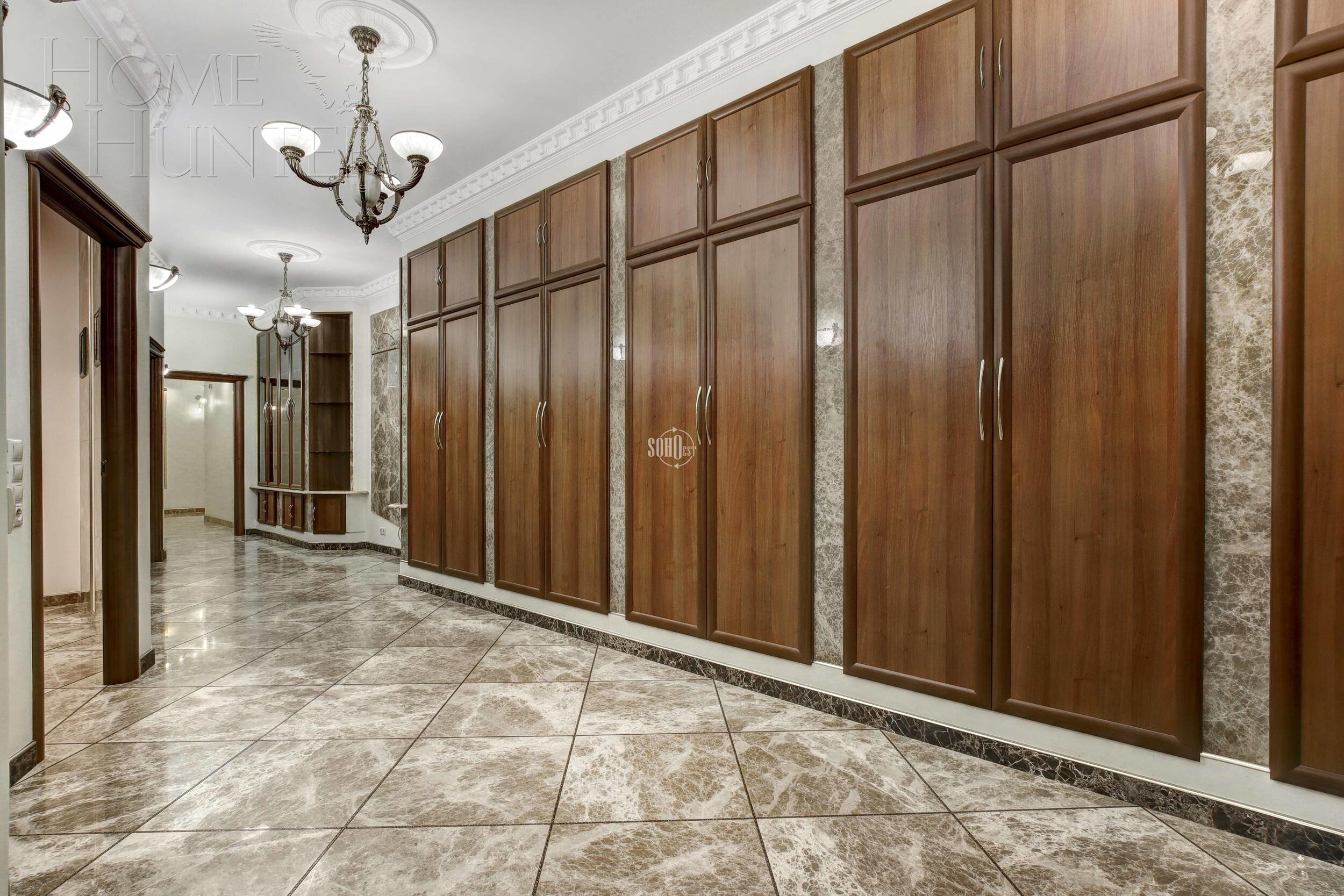 4-КОМН. КВАРТИРА С ОТДЕЛКОЙ 220 М² НА 3 ЭТАЖЕ