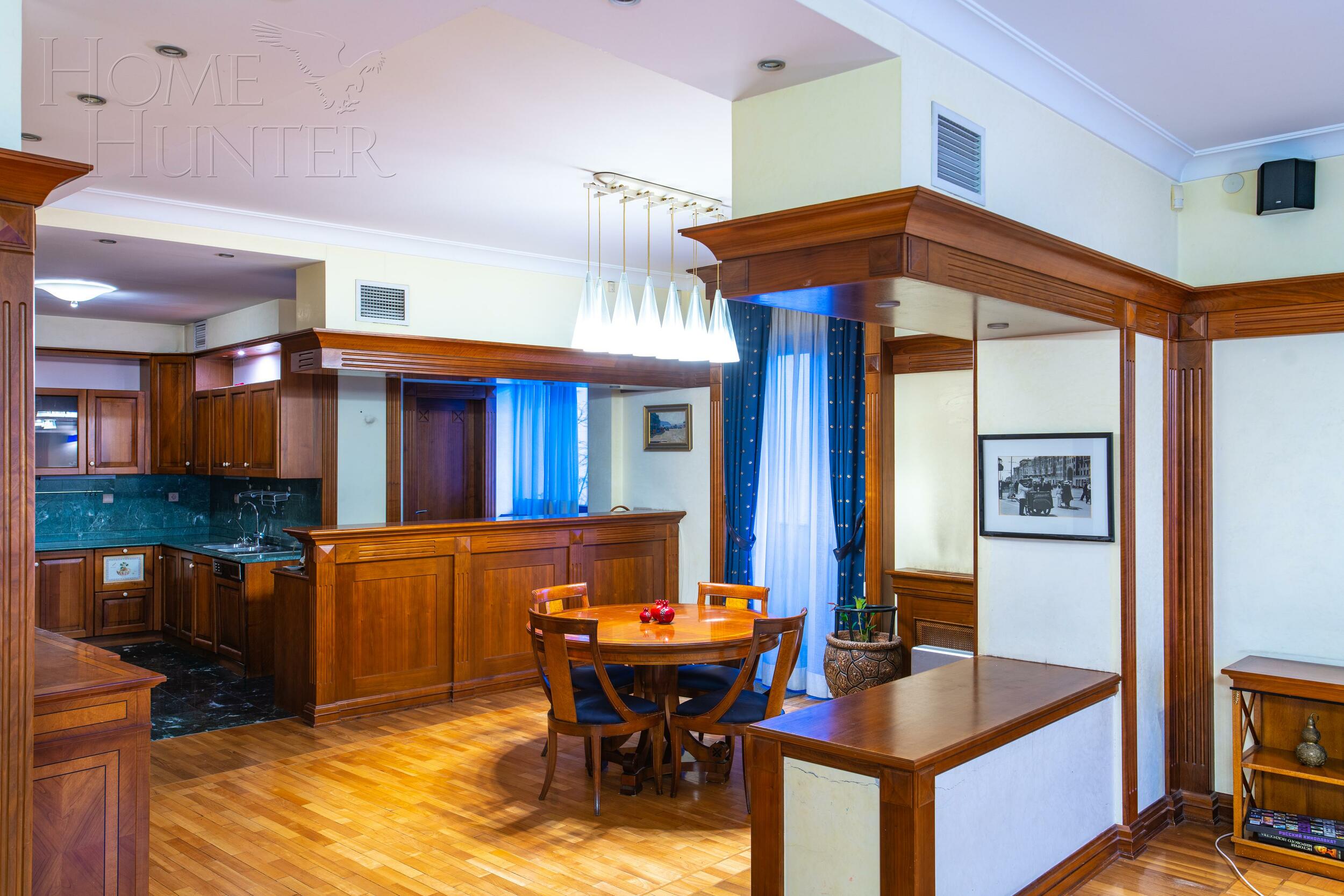 5-КОМН. КВАРТИРА С ОТДЕЛКОЙ 224.4 М² НА 3 ЭТАЖЕ