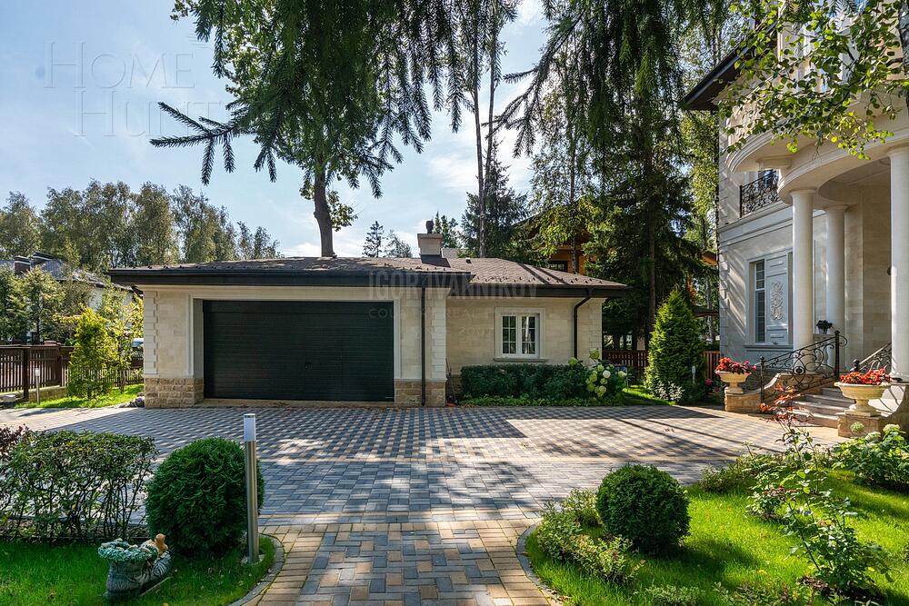 2-этажный коттедж 940 м² с отделкой