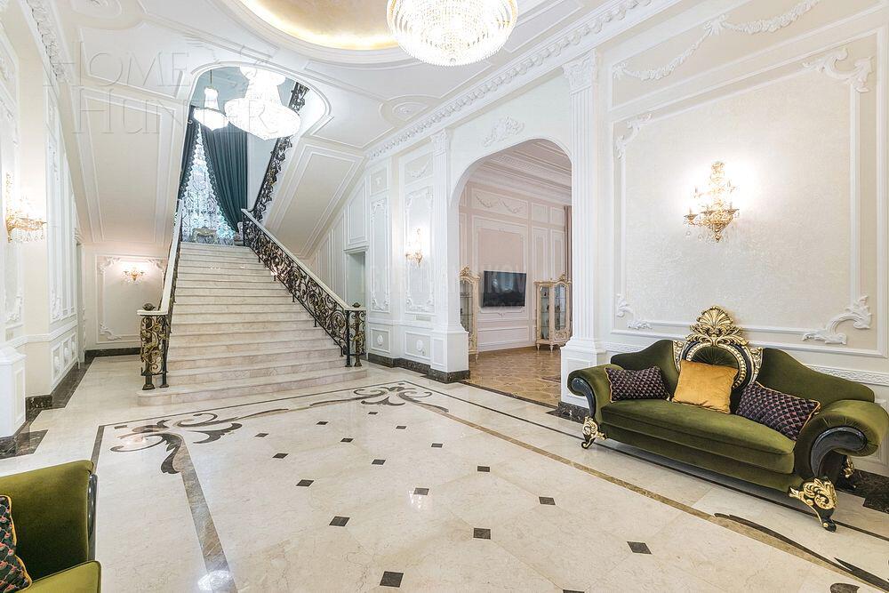 2-этажный коттедж 940 м² с отделкой